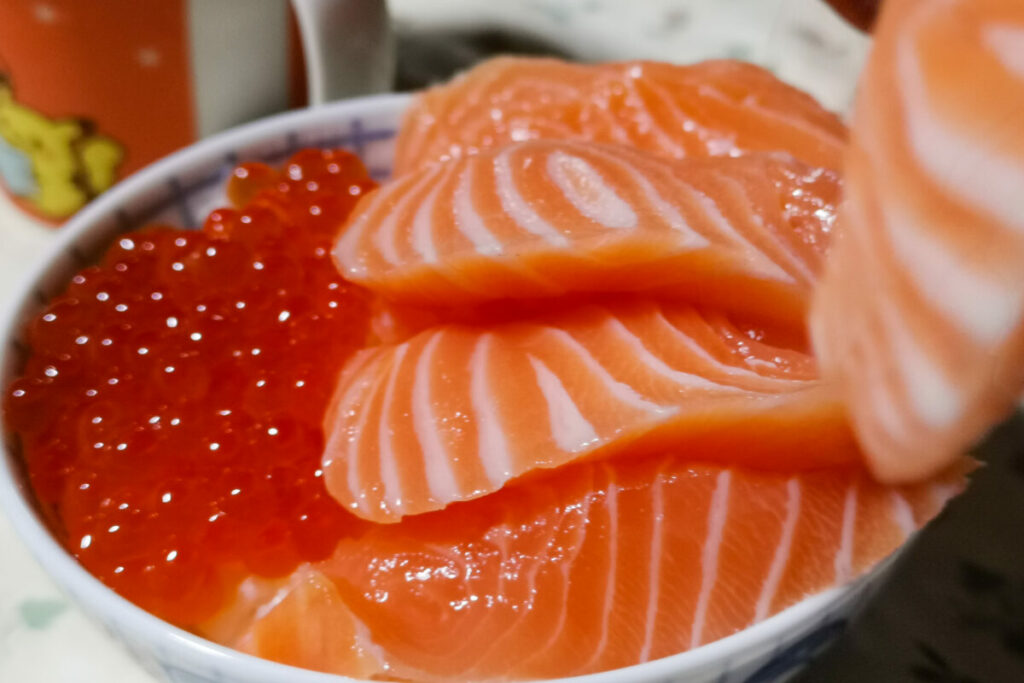 子どものサーモン親子丼