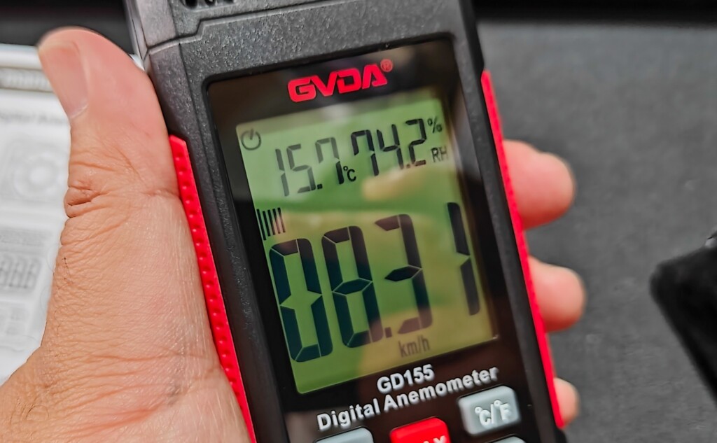 Gvda-ポータブルデジタル風速計の風速表示