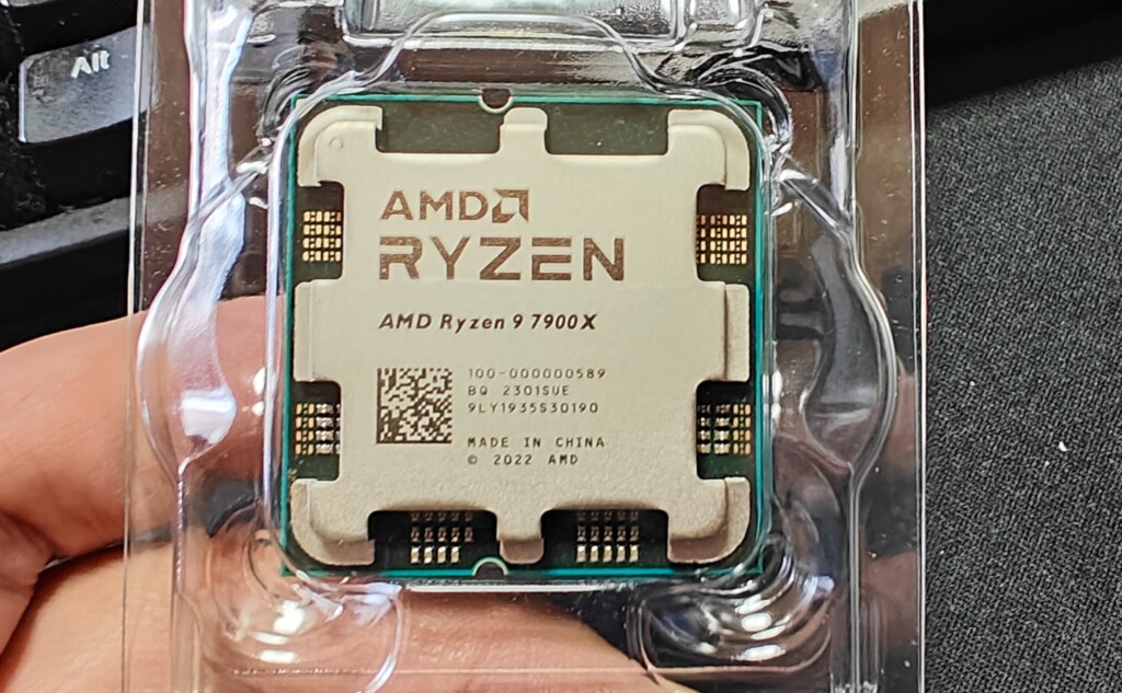 Ryzen 9 7900X