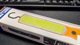 5859 Work Lightの外箱(届いた状態)