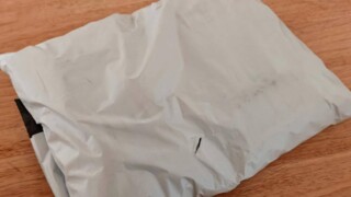 AliExpressの標準配送で届いたスマートフォン